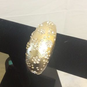 Fashion Jewelry the big bracelet